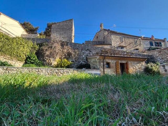 Casa in vendita a Unione dei Comuni Montani Amiata Grossetana, Semproniano