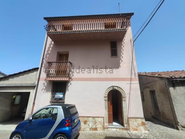 Casa in vendita a Calabria, Cosenza