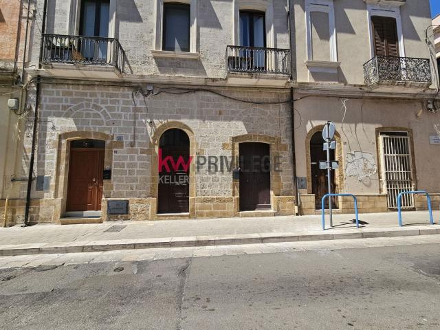 Casa in vendita a Centro, Puglia