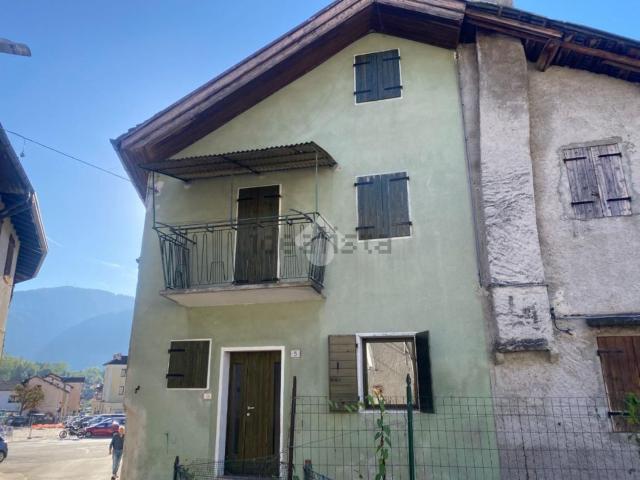 Casa in vendita a Mellame, Arsiè