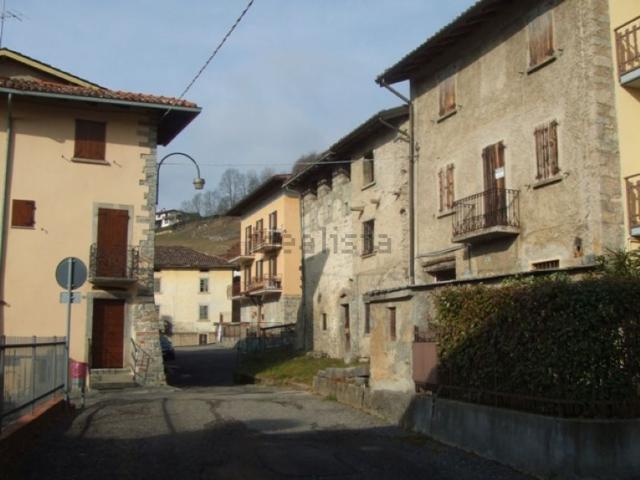 Casa in vendita a Comunità Montana della Valle Brembana, Costa Di Serina