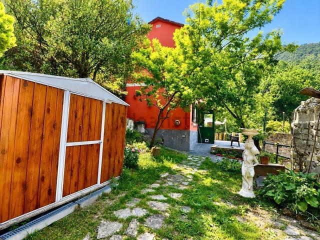 Casa in vendita a Levante, Serra Riccò