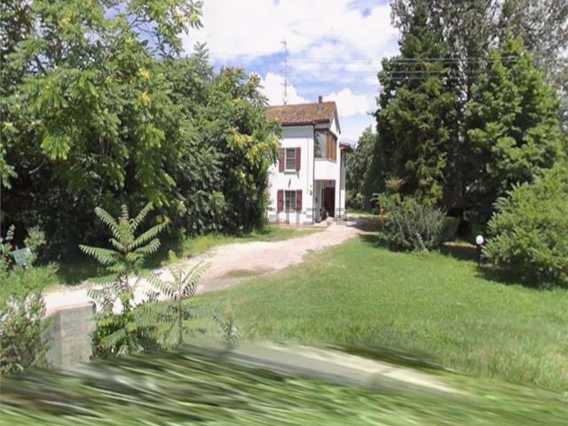 Casa in vendita a Unione delle Terre d'Argine, Carpi
