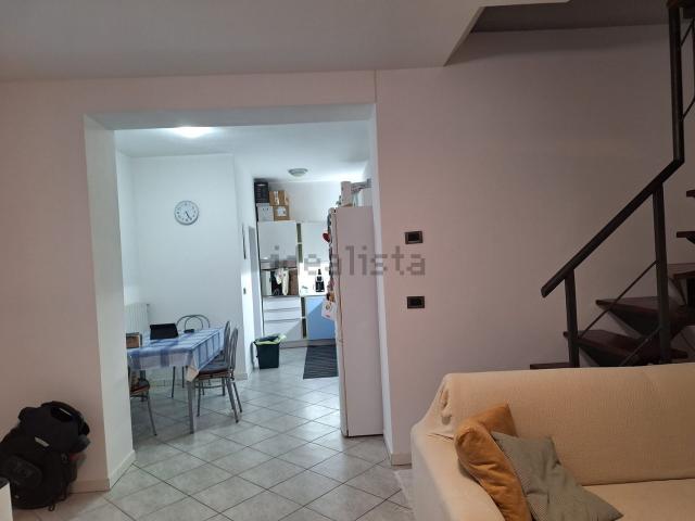 Casa in vendita a Collesalvetti, Toscana