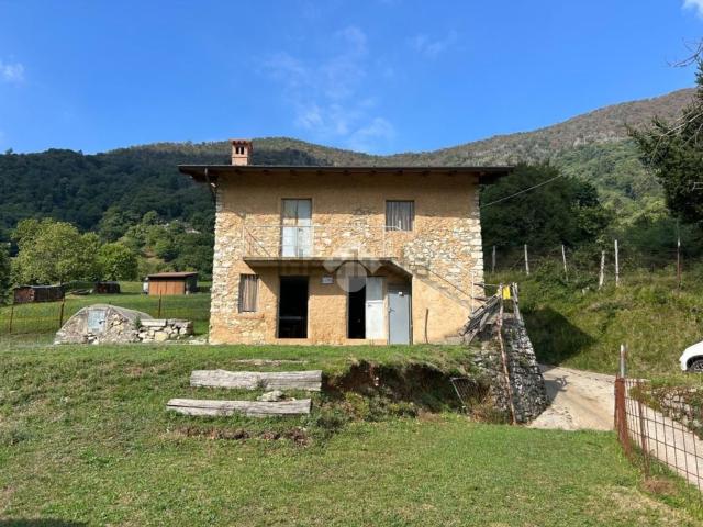 Casa in vendita a Predore, Bergamo
