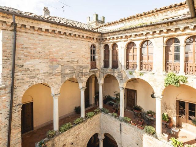 Casa in vendita a Saludecio, Reggio Emilia