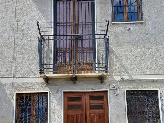 Casa in vendita a Viggiano, Basilicata
