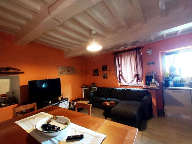 Casa in vendita a Cetona, Toscana