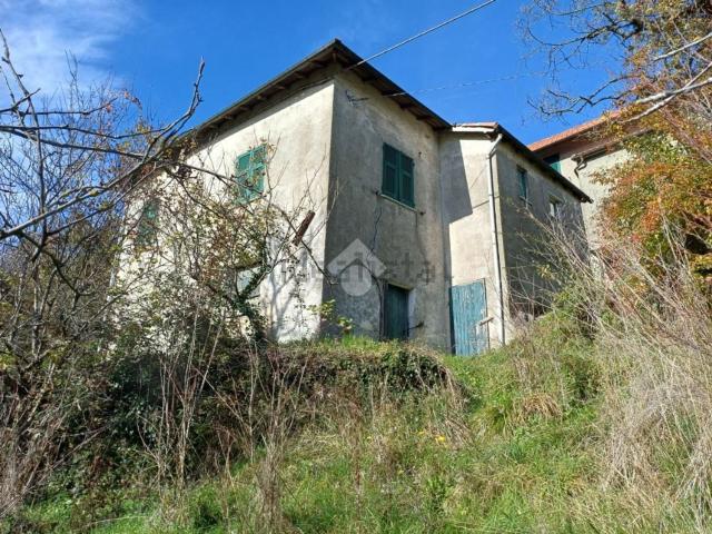 Casa in vendita a Savignone, Liguria