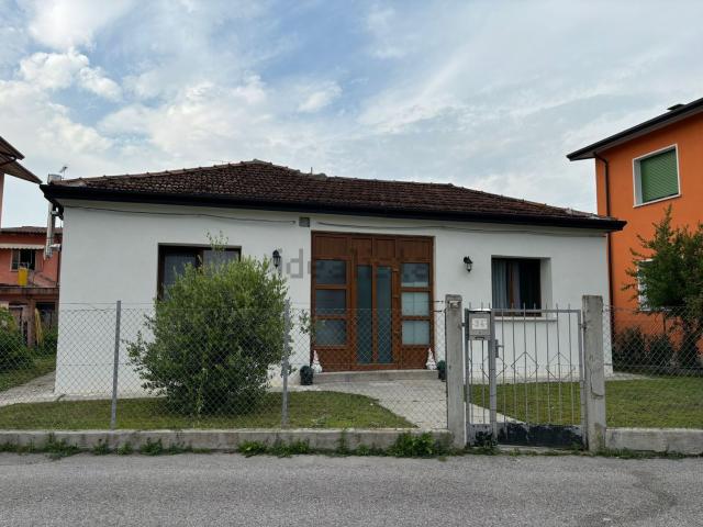 Casa in vendita a San Stino di Livenza, La Salute Di Livenza