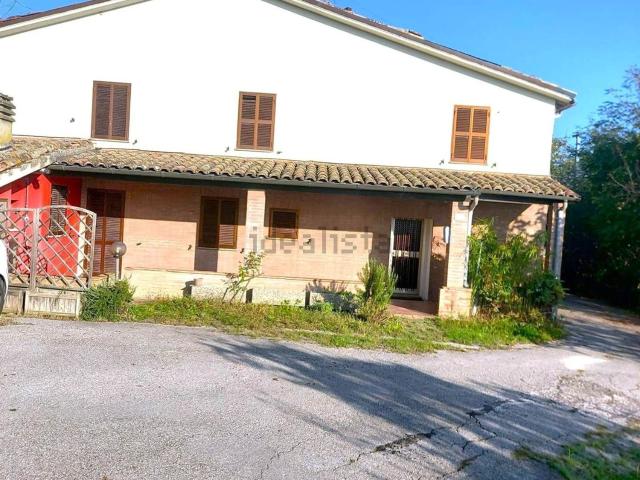 Casa in vendita a Marche, Pesaro E Urbino
