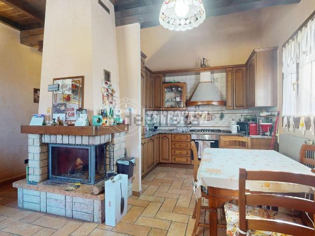 Casa in vendita a Unione dei comuni del Frignano, Serramazzoni
