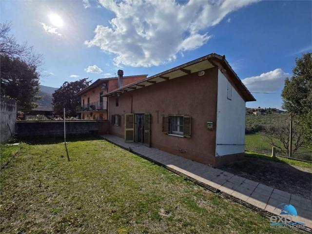 Casa in vendita a Giano Dell'umbria, Umbria