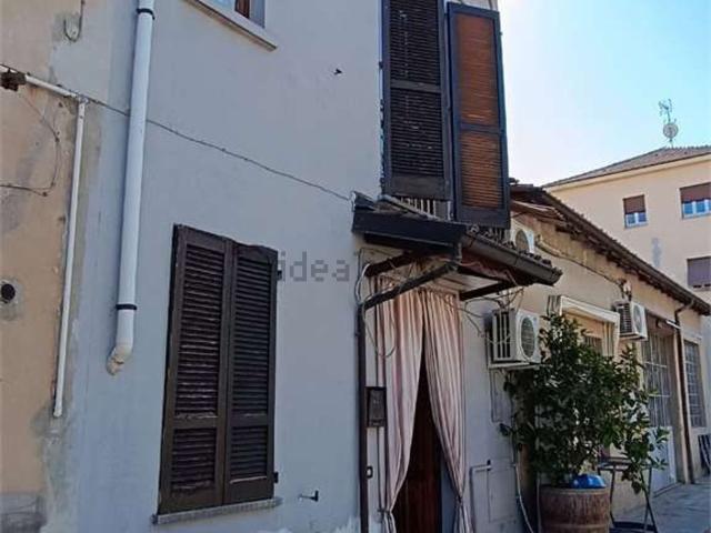 Casa in vendita a Stradella, Lombardia