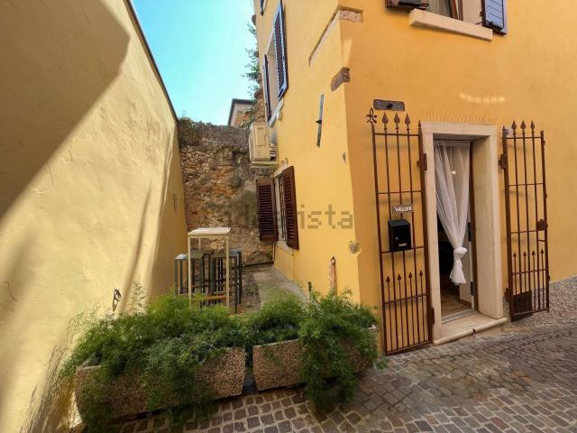 Casa in vendita a Lazise, Veneto
