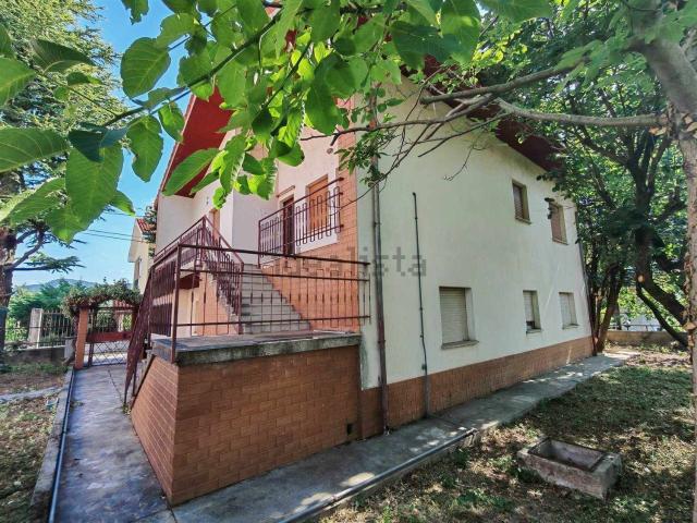 Casa in vendita a San Giovanni-Chiadino-Rozzol, Villa Opicina