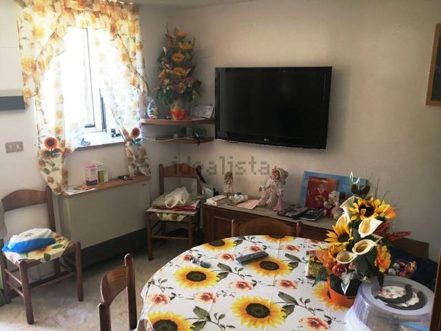 Casa in vendita a Carsoli, Abruzzo