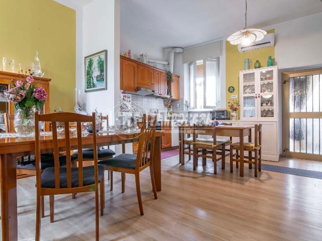 Casa in vendita a San Pietro, Desio