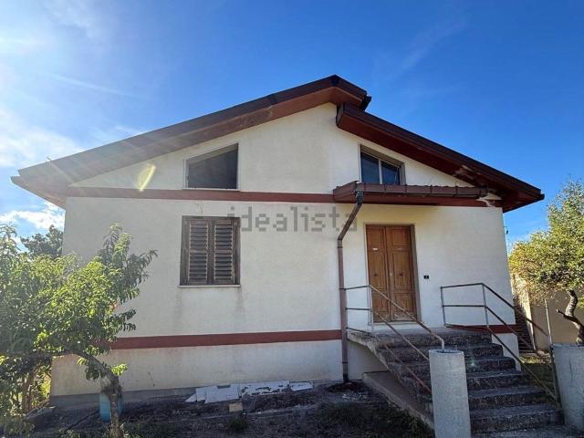 Casa in vendita a Nusco, Avellino