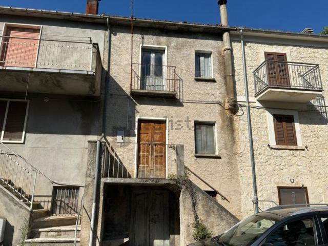 Casa in vendita a Caramanico Terme, Abruzzo