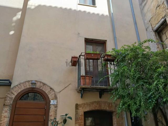 Casa in vendita a Porta Roma, Salto Di Fondi