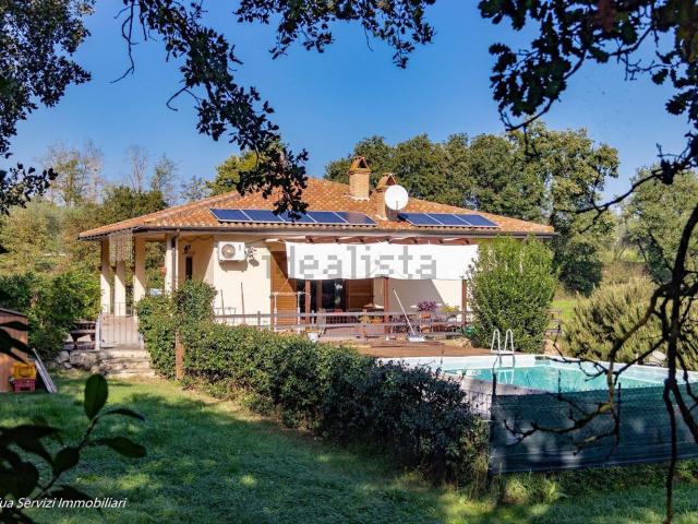 Casa in vendita a Graffignano, Lazio