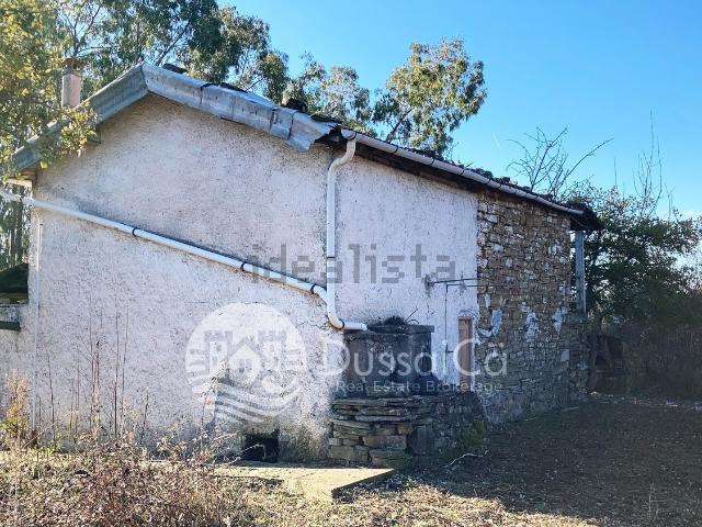 Casa in vendita a Dolceacqua, Liguria