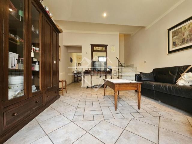 Casa in vendita a Cotone, Viareggio