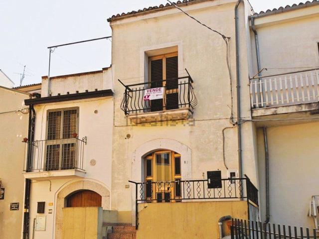 Casa in vendita a Venafro, Molise