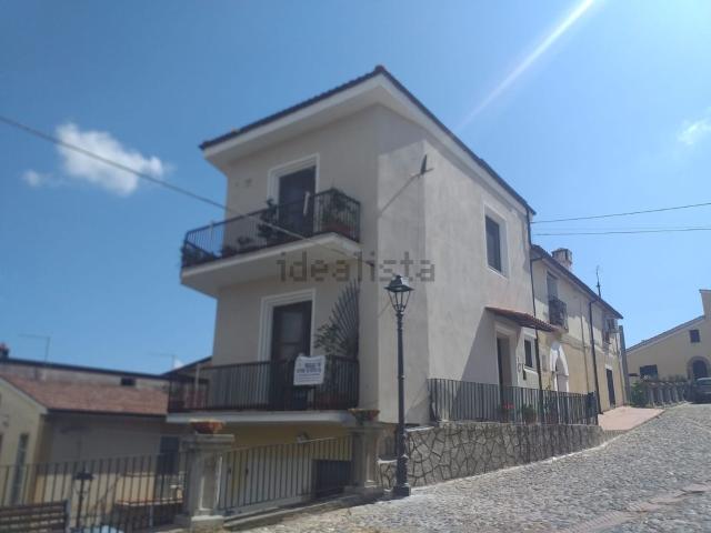 Casa in vendita a Calabria, Cosenza