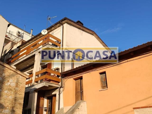 Casa in vendita a Bellante, Abruzzo