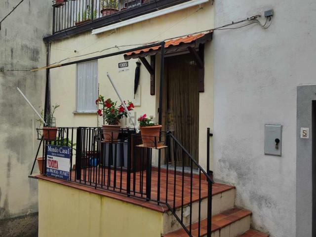Casa in vendita a Calabria, Cosenza