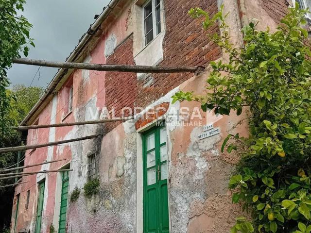 Casa in vendita a Carrara, Toscana