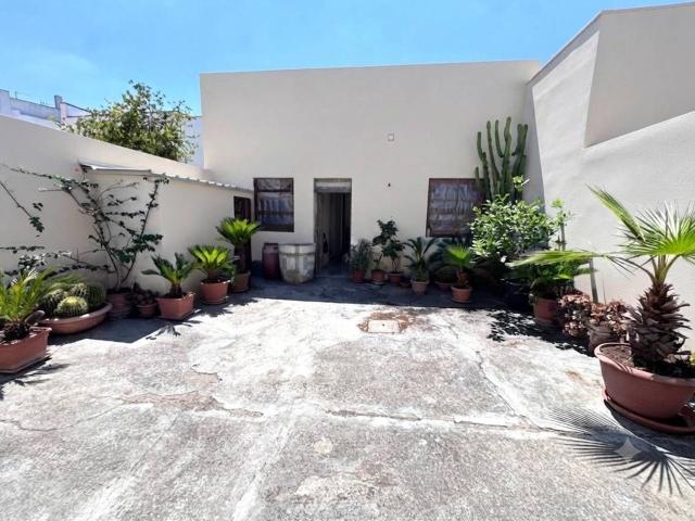 Casa in vendita a Puglia, Lecce