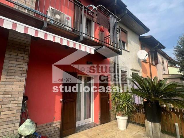 Casa in vendita a Spessa, Lombardia