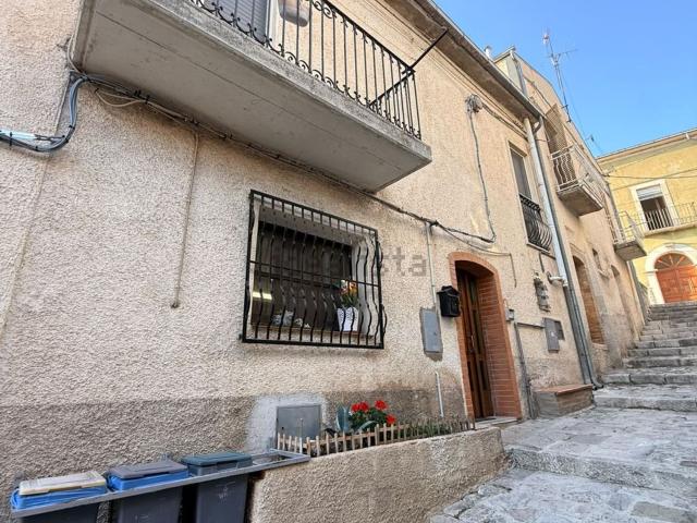 Casa in vendita a Vinchiaturo, Molise