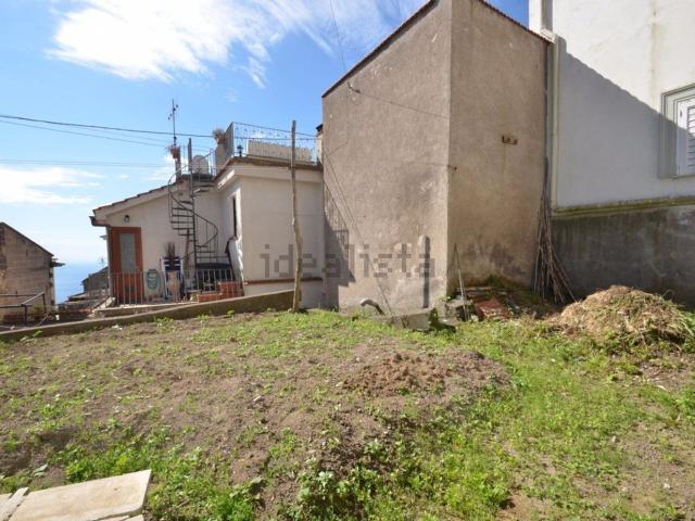 Casa in vendita a Massa Lubrense, Campania
