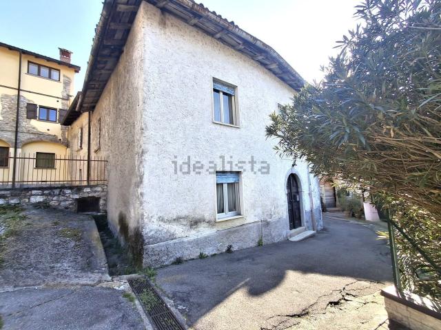 Casa in vendita a Brocchione, Palazzago