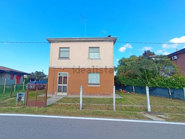Casa in vendita a Unione Terre e Fiumi, Reggio Emilia