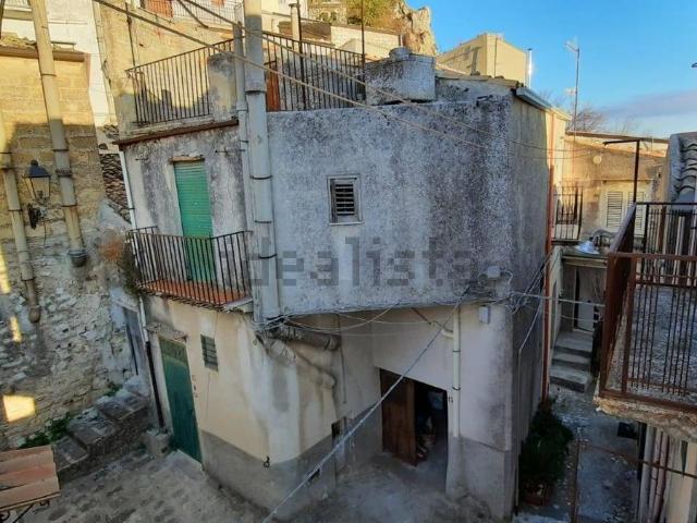 Casa in vendita a Giuliana, Sicilia