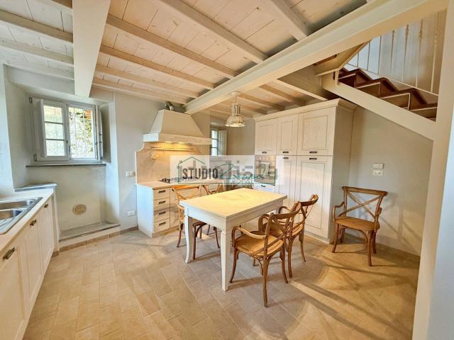 Casa in vendita a La Cappella, Seravezza