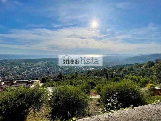 Casa in vendita a Tonfano, Toscana