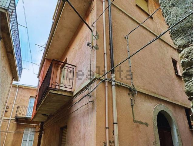 Casa in vendita a San Piero Patti, Sicilia