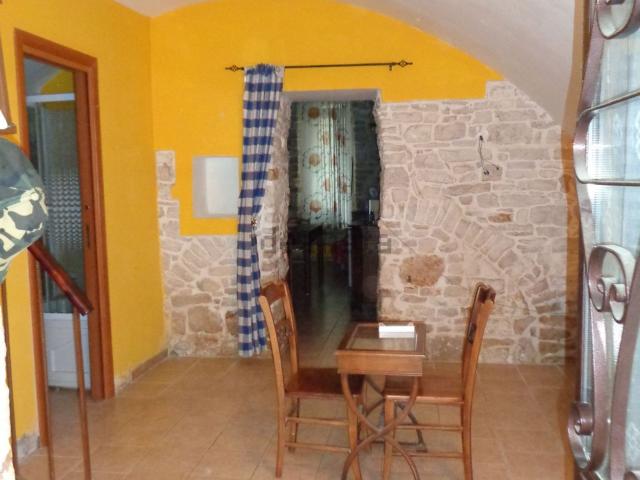 Casa in vendita a Puglia, Bari