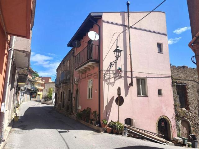 Casa in vendita a Rodì Milici, Sicilia