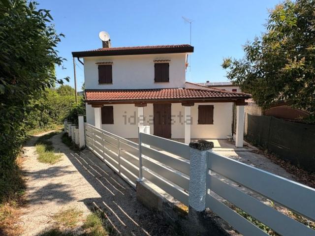 Casa in vendita a Luvigliano, Torreglia