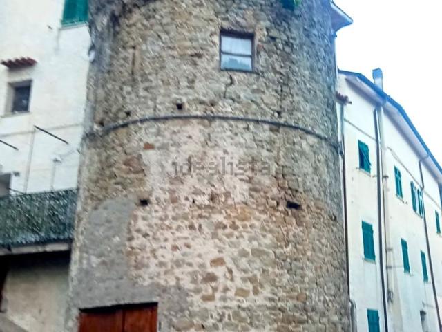 Casa in vendita a Follo Alto, Follo