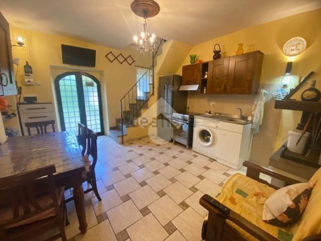 Casa in vendita a Montefiascone, Lazio