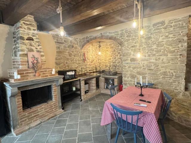Casa in vendita a Civitella in Val di Chiana, Ciggiano