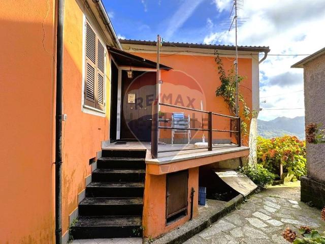 Casa in vendita a Calcinara, Tribogna